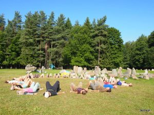 Warsztat Szamański „Śmierć i Odrodzenie czyli Drugi Brzeg i Spirala Życia”, sierpień 2015, Rezerwat Wilków, Litwa